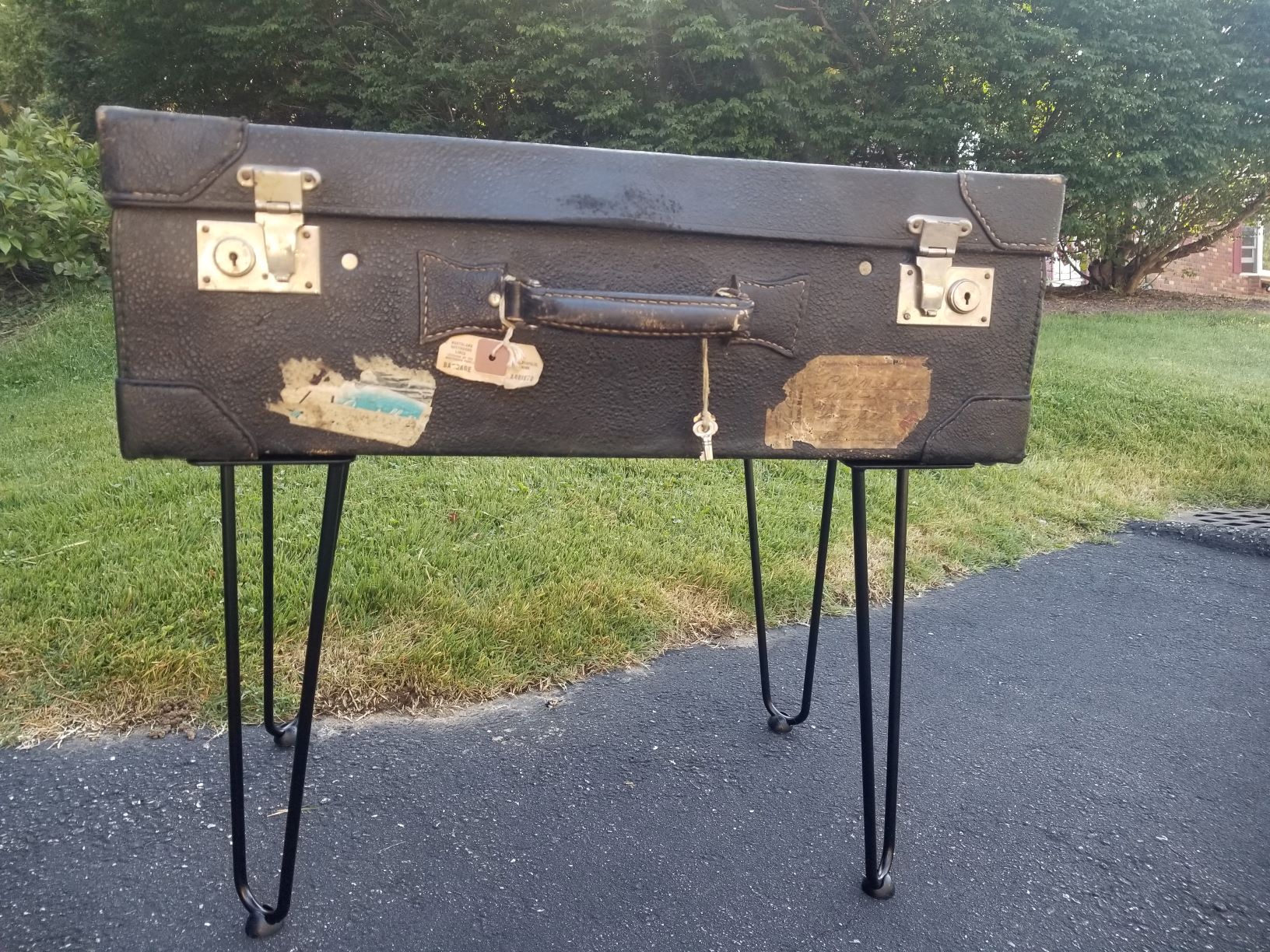 Luggage table top closed